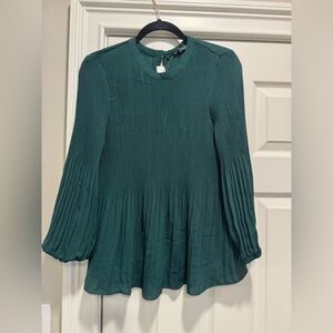 Adrianna Papell Emerald Green Blouse
